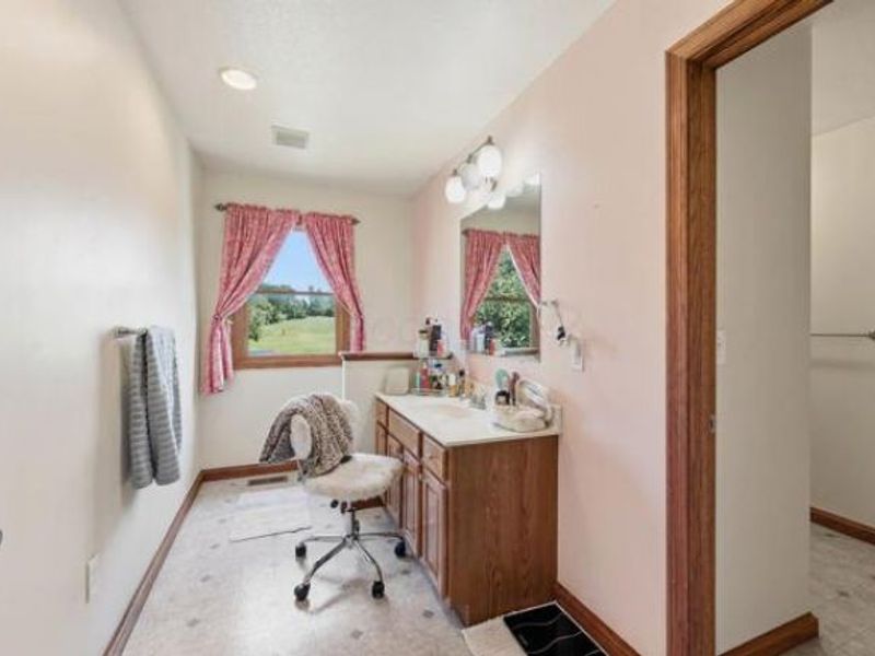 18644 Ringgold Southern Road, Circleville, OH 43113 Photo 30