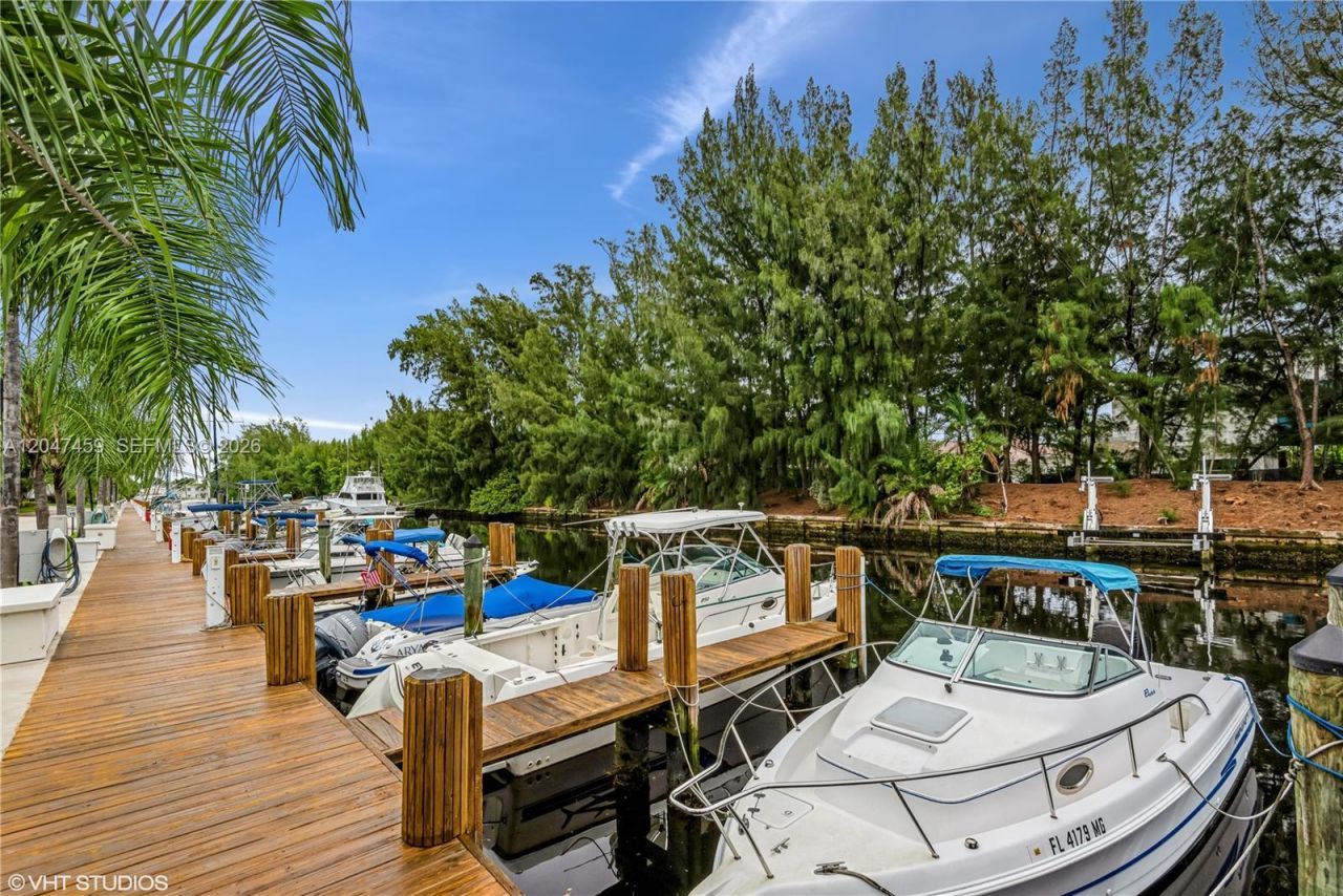 6209 Bay Club Dr, Unit 4, Fort Lauderdale, FL 33308 Photo
