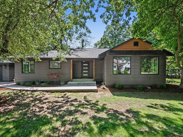 18195 148th Avenue, Spring Lake, MI 49456