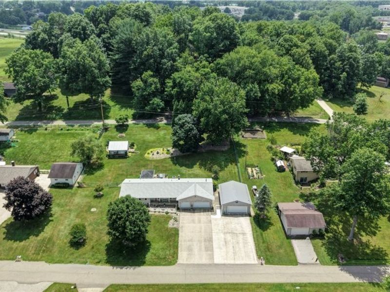 3130 Foothill Drive SE, New Philadelphia, OH 44663 Photo 46