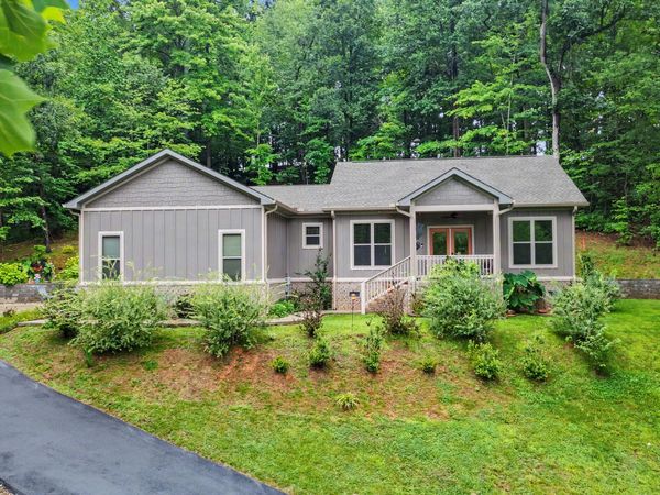1016 Country Mountain Road, Cosby, TN 37722