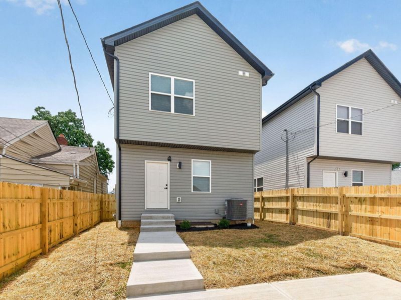 1056 Campbell Avenue, Columbus, OH 43223 Photo 43