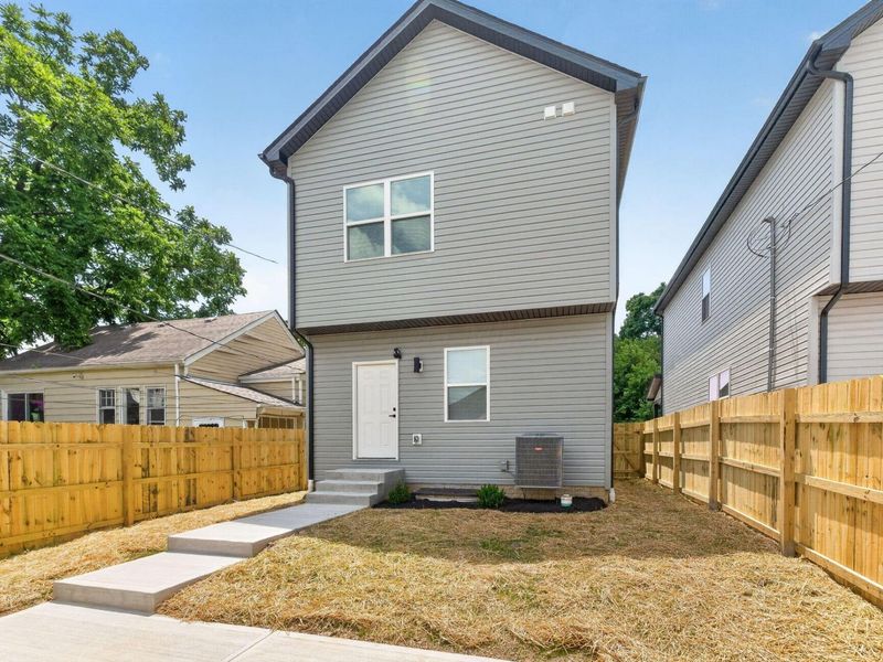 1056 Campbell Avenue, Columbus, OH 43223 Photo 44