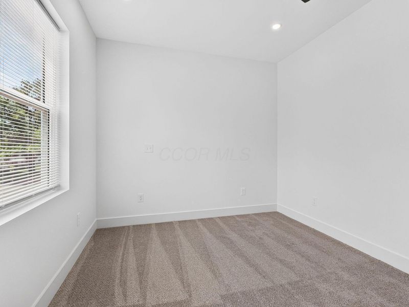 1060 Campbell Avenue, Columbus, OH 43223 Photo 36