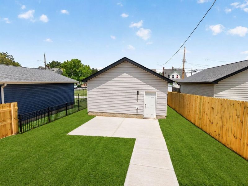 1060 Campbell Avenue, Columbus, OH 43223 Photo 47