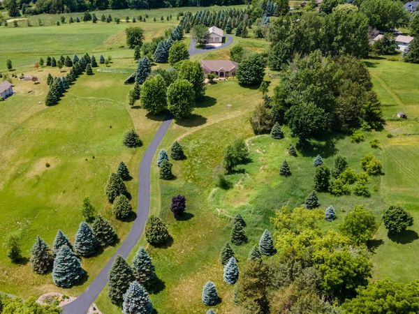 23964 Itasca Avenue, Forest Lake, MN 55025