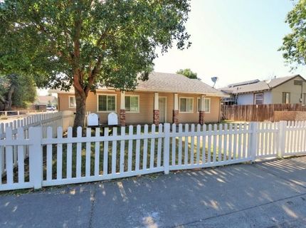 3725 Ripley St, Sacramento, CA 95838 Photo