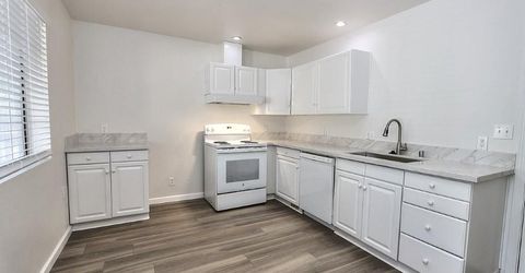 3725 Ripley St, Sacramento, CA 95838 Photo