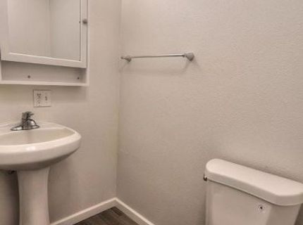 3725 Ripley St, Sacramento, CA 95838 Photo