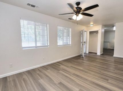 3725 Ripley St, Sacramento, CA 95838 Photo