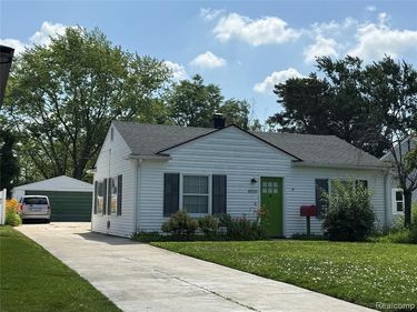 4018 Woodland Avenue, Royal Oak, MI 48073