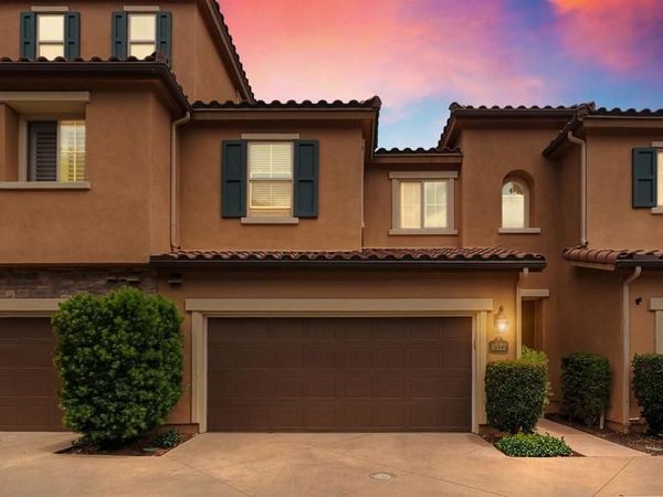 8522 Old Stonefield Chase, San Diego, CA 92127