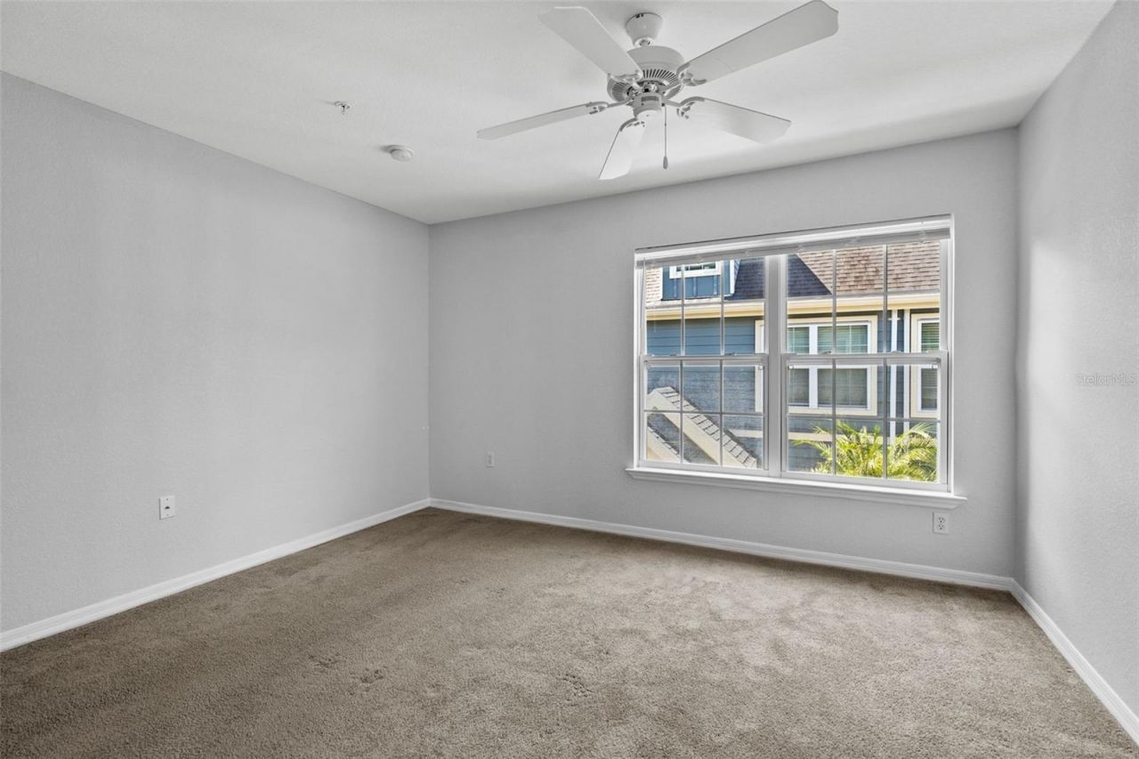 5611 Bidwell Parkway, Unit 204, Sarasota, FL 34233 Photo