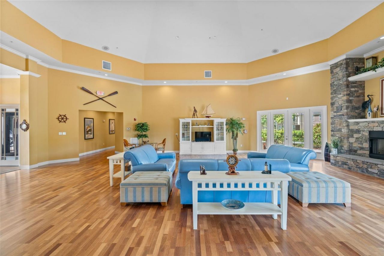 5611 Bidwell Parkway, Unit 204, Sarasota, FL 34233 Photo