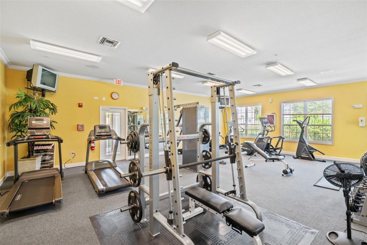 5611 Bidwell Parkway, Unit 204, Sarasota, FL 34233 Photo