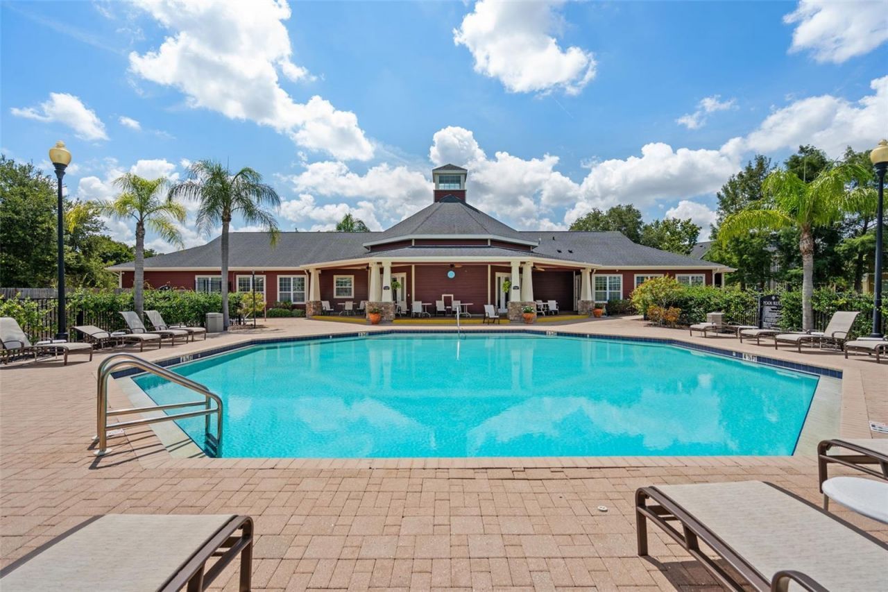 5611 Bidwell Parkway, Unit 204, Sarasota, FL 34233 Photo