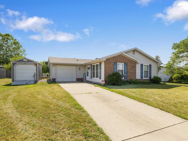 704 Francis Street, Garrett, IN 46738