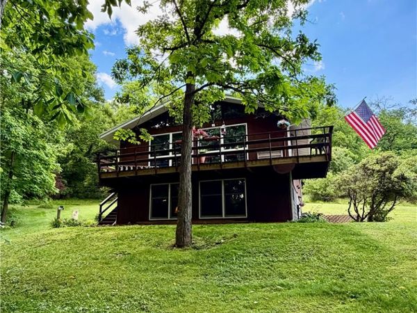 1200 Menk Road, New Kensington, PA 15068