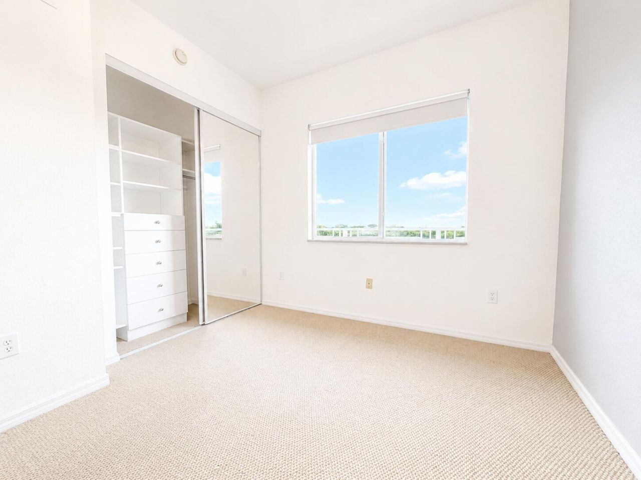 3600 Oaks Clubhouse Drive, Unit 501, Pompano Beach, FL 33069 Photo