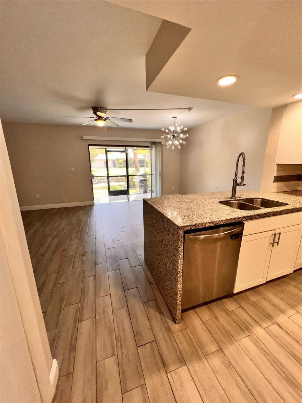 9050 NW 28th Street, Unit 122, Coral Springs, FL 33065 Photo
