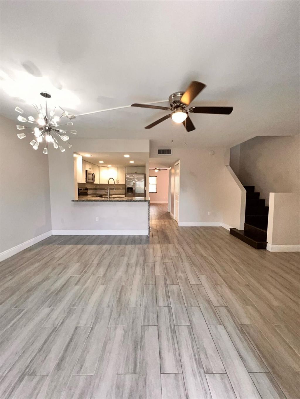 9050 NW 28th Street, Unit 122, Coral Springs, FL 33065 Photo