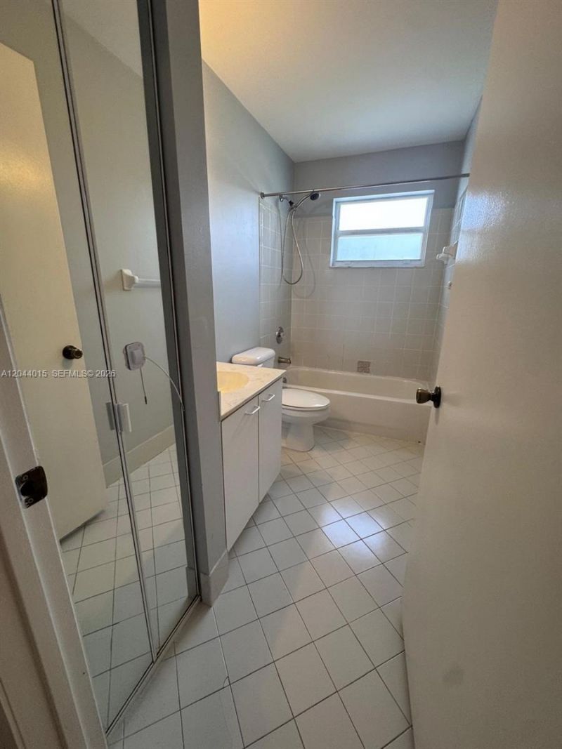 1435 NW 154th Ln , Unit -, Pembroke Pines, FL 33028 Photo