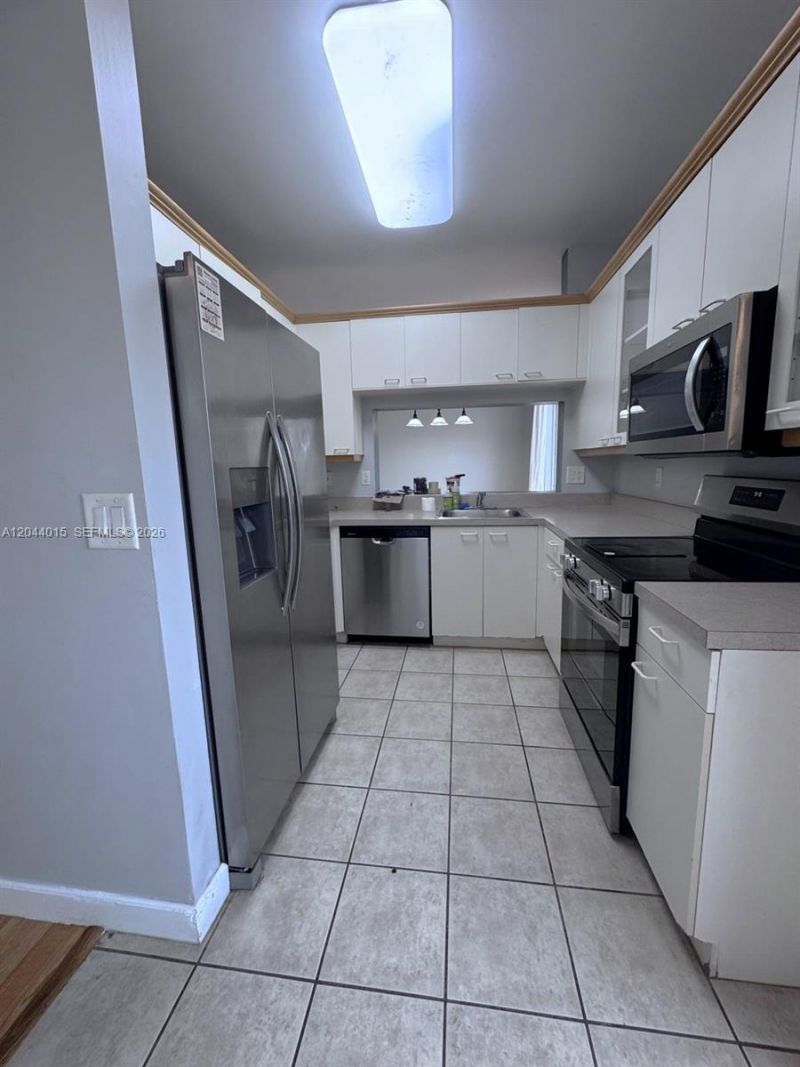 1435 NW 154th Ln , Unit -, Pembroke Pines, FL 33028 Photo