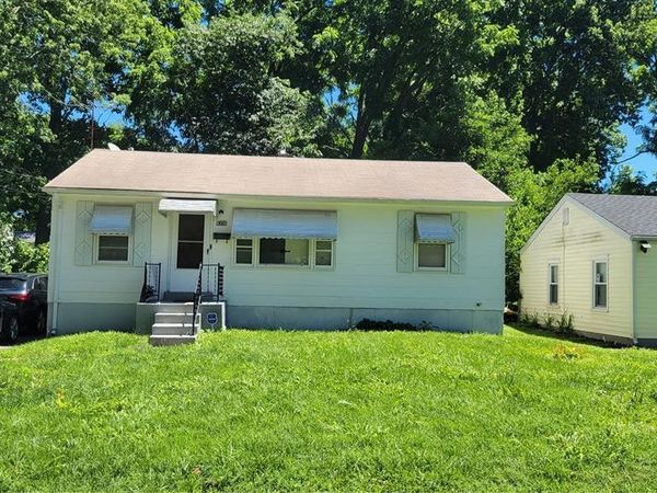 6306 Washington Avenue , St Louis, MO 63134
