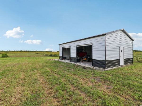 2629 Fm 1332, Jourdanton, TX 78026