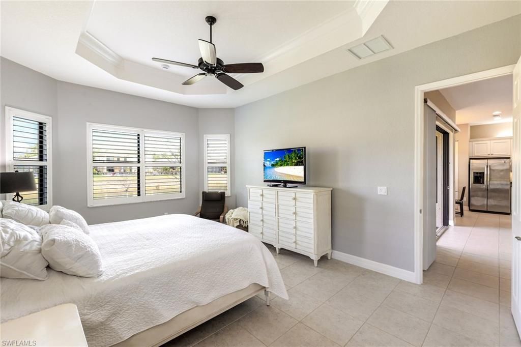 3224 Pacific Dr, Naples, FL 34119 Photo