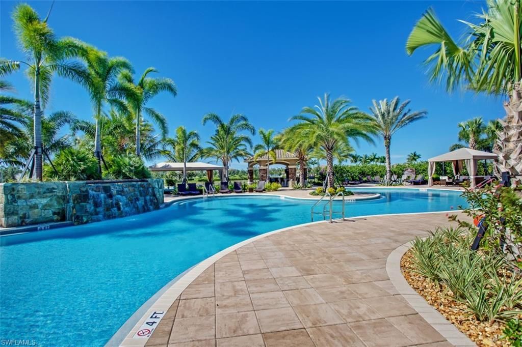 3224 Pacific Dr, Naples, FL 34119 Photo