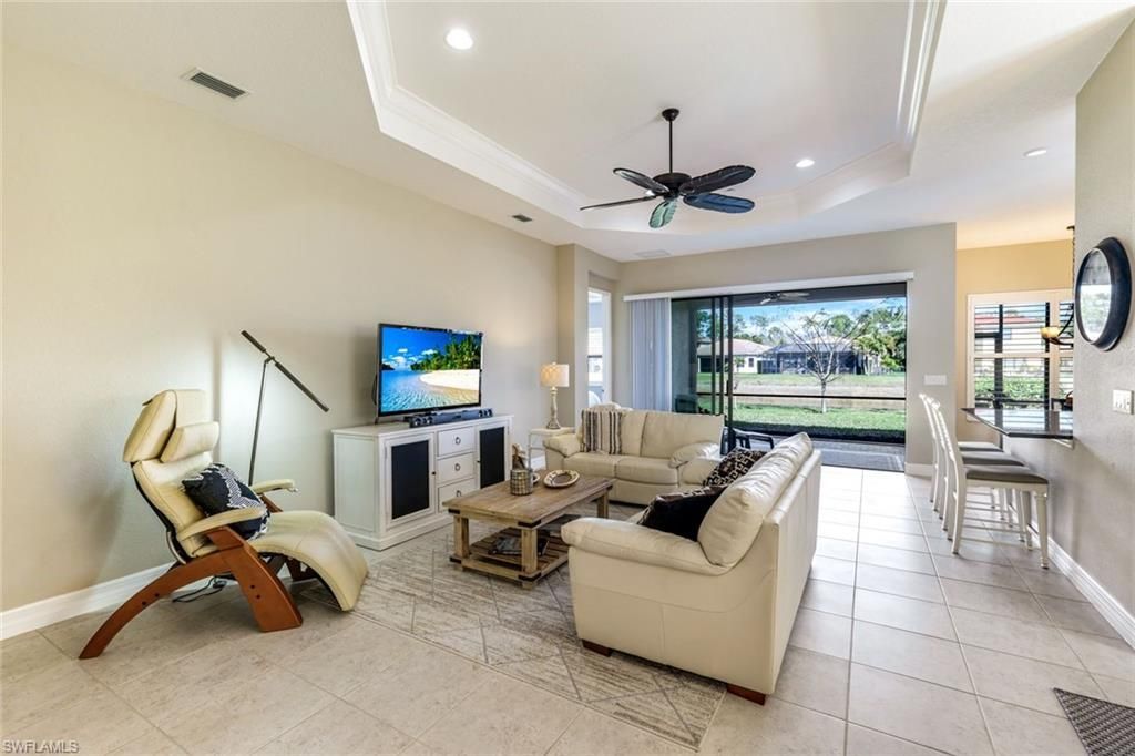 3224 Pacific Dr, Naples, FL 34119 Photo