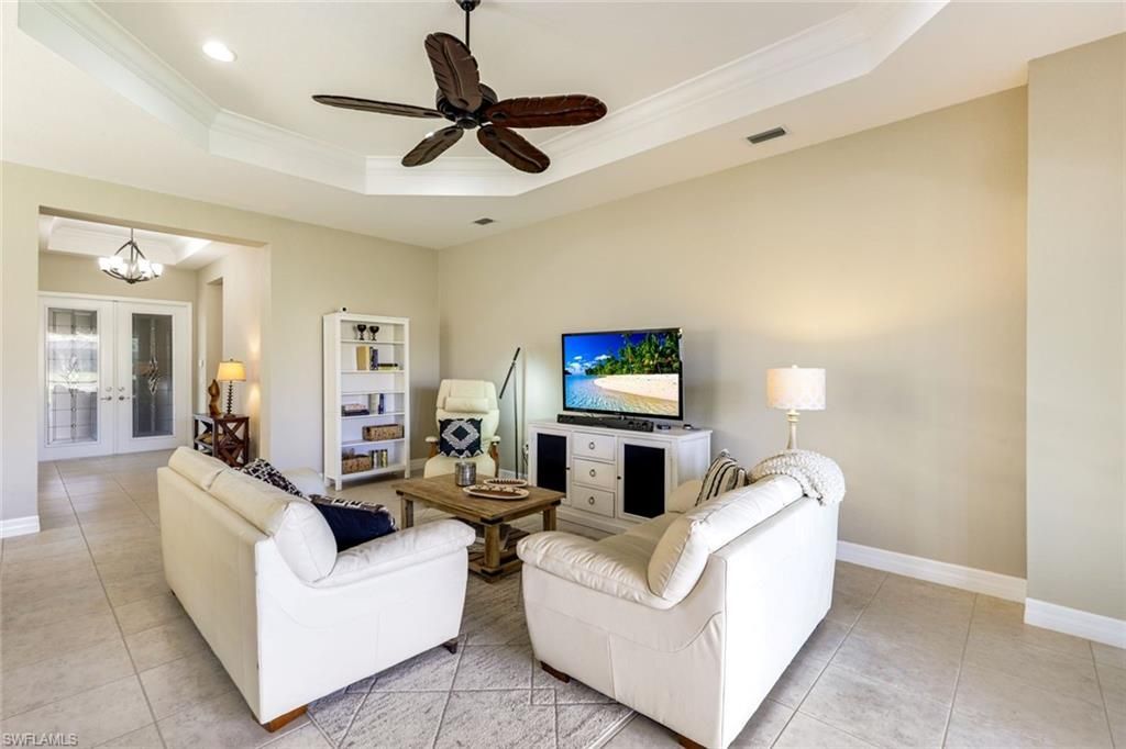 3224 Pacific Dr, Naples, FL 34119 Photo