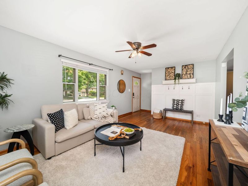 53 E Hocking Street , Canal Winchester, OH 43110 Photo 10