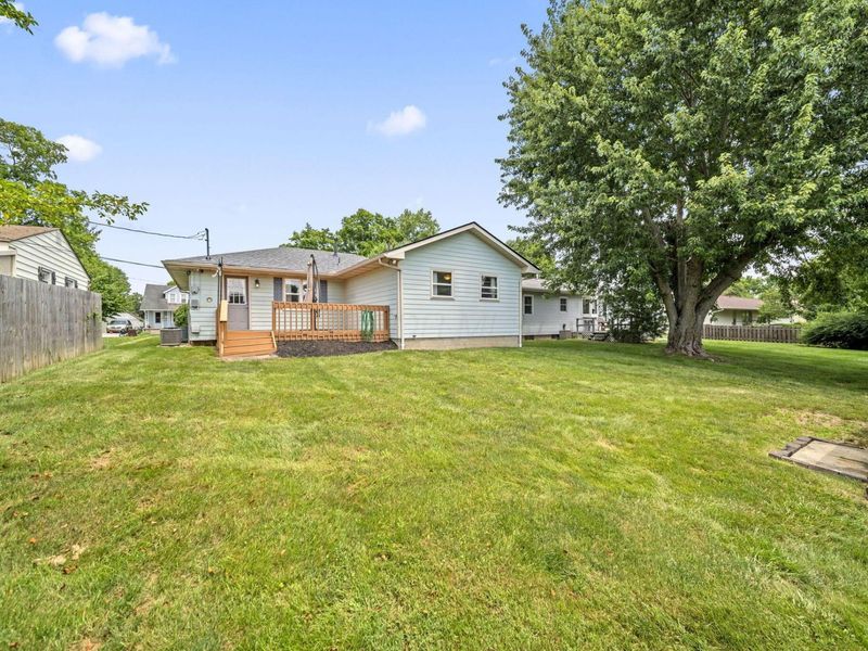 53 E Hocking Street , Canal Winchester, OH 43110 Photo 31