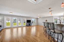 1425 Holtzman St. photo 4