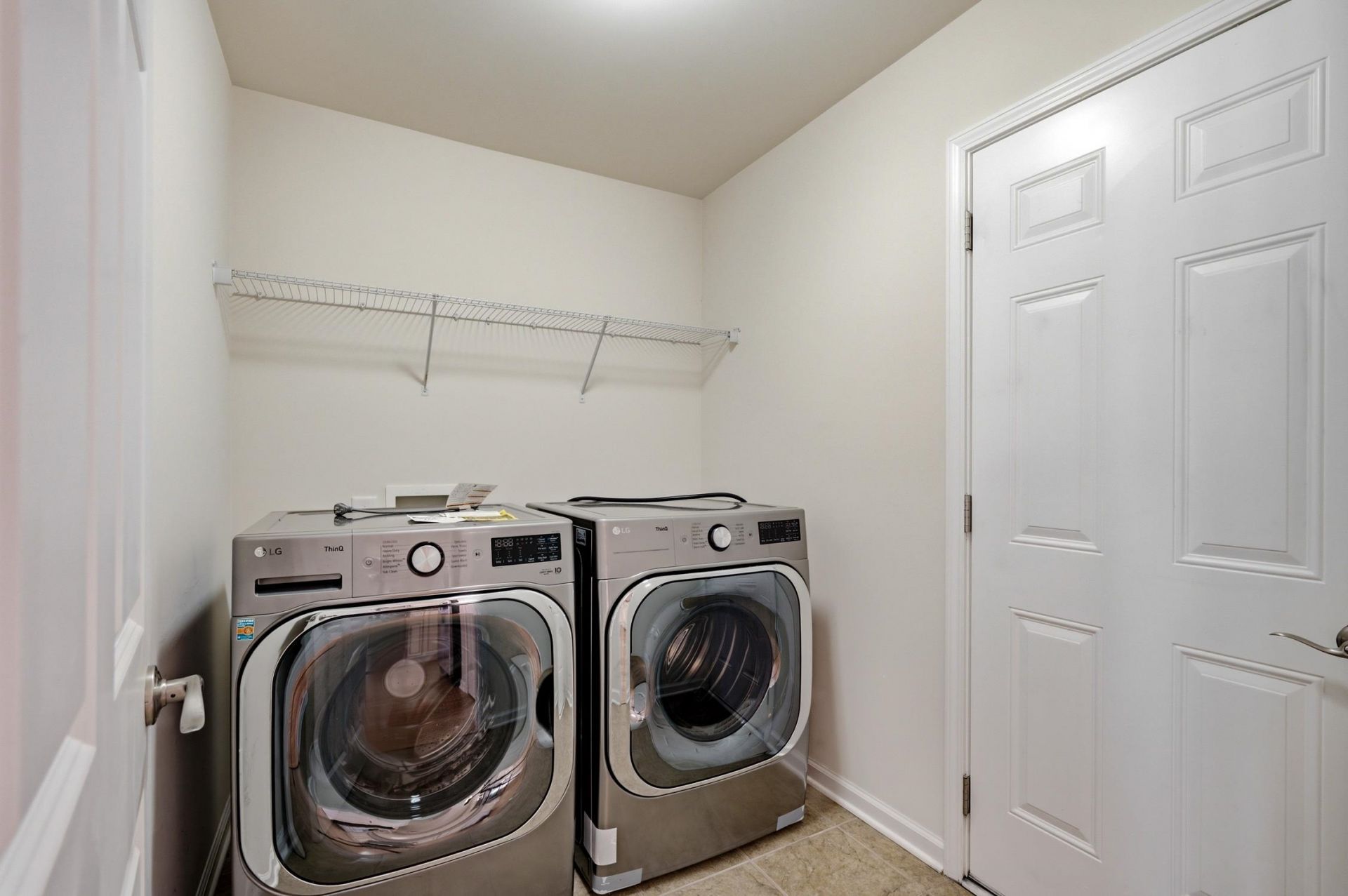 1425 Holtzman St. Photo 31