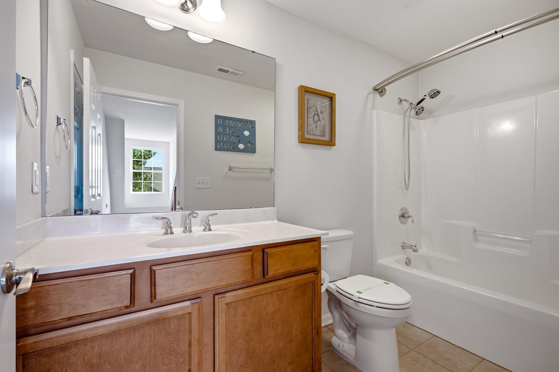 1425 Holtzman St. Photo 32