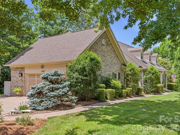 1005 Windsor Drive, Asheville, NC 28803