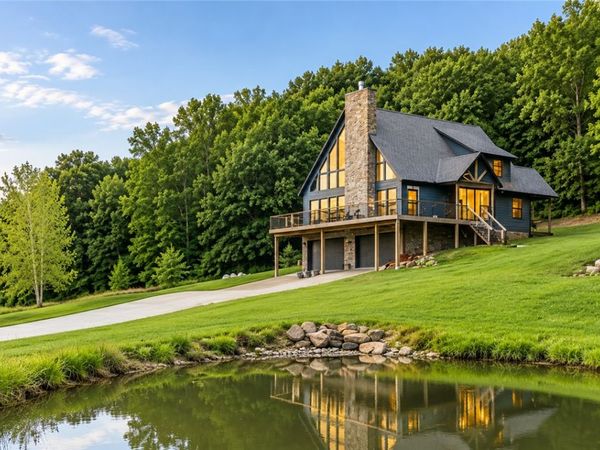 3787 Kessler Mountain Road, Fayetteville, AR 72701