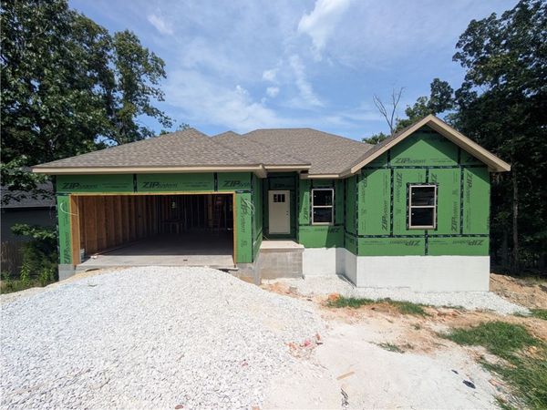 14 Wiltshire Drive , Bella Vista, AR 72714