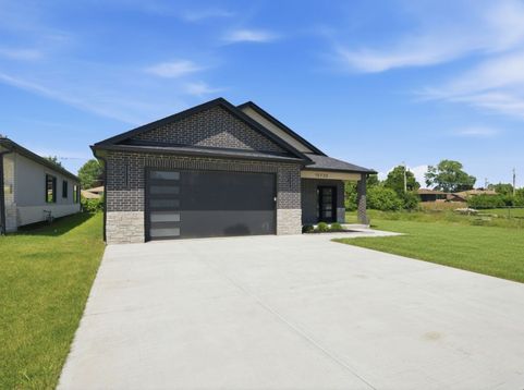 Main Photo