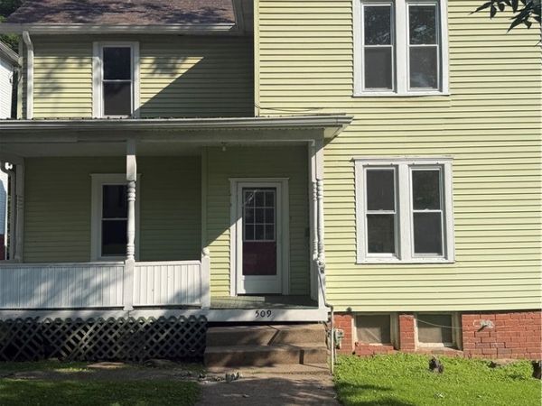 509 Montgomery Street , Marietta, OH 45750