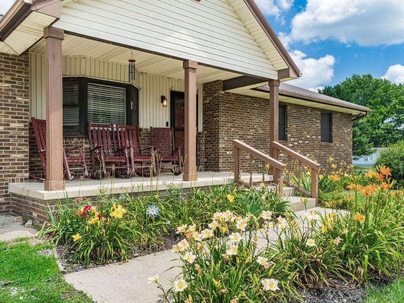 12890 Tarlton Road SW, Stoutsville, OH 43154 Photo 2