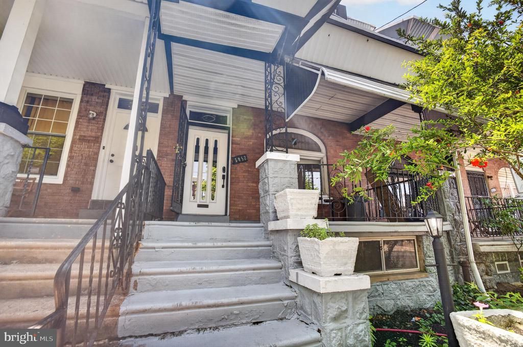 5452 Catharine Street, Philadelphia, PA 19143 Main Photo