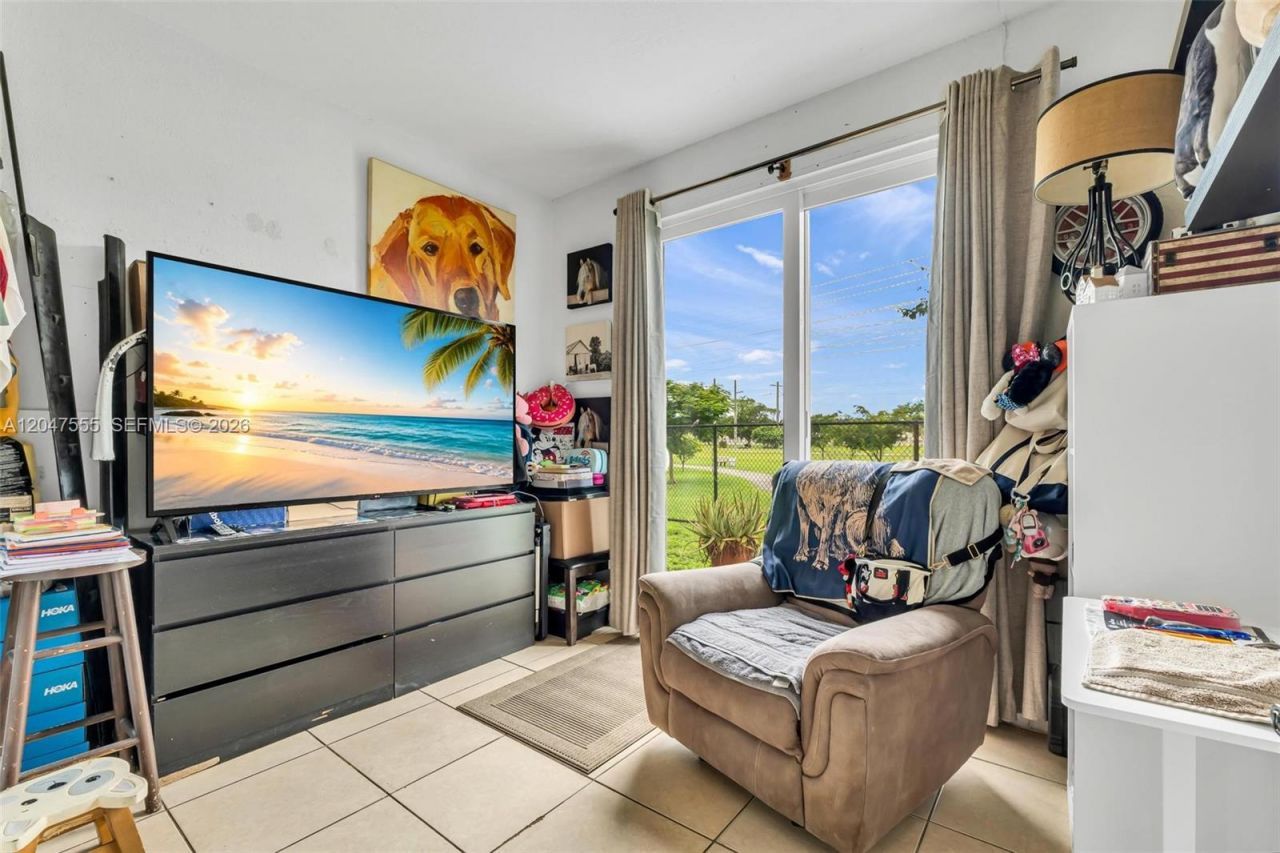 17820 NW 73rd Ave , Unit 103-1, Hialeah, FL 33015 Photo
