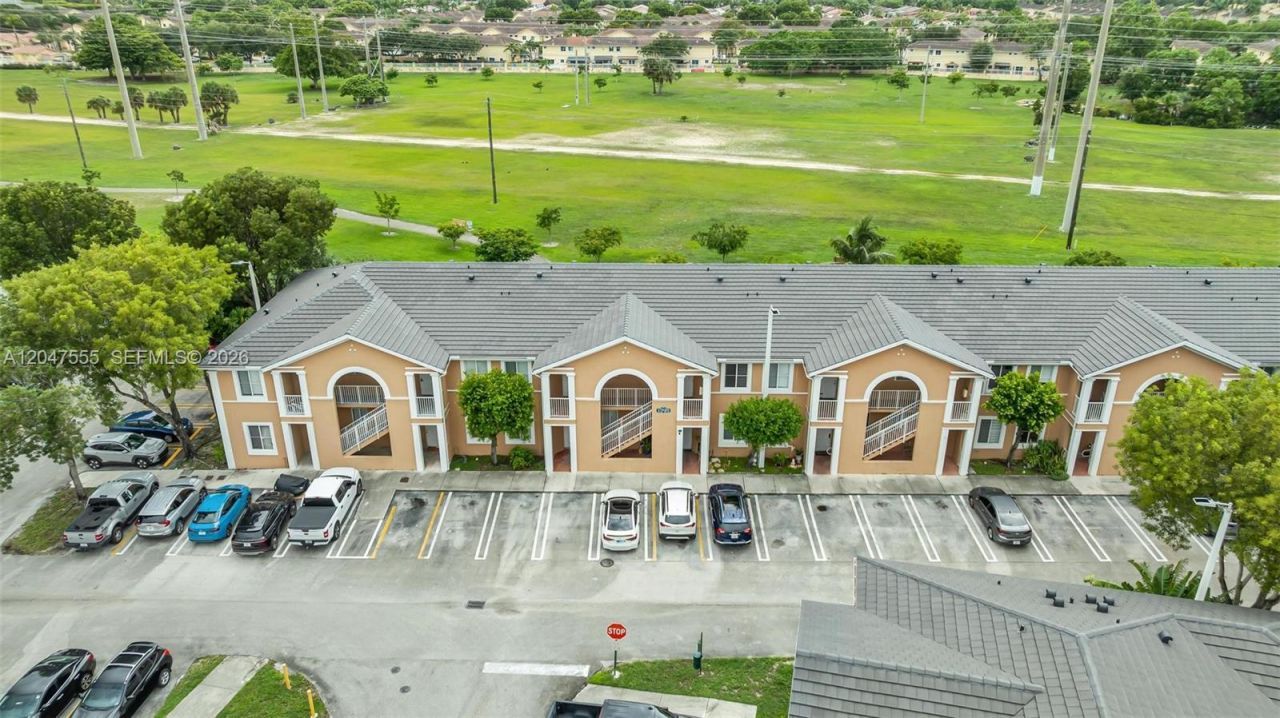 17820 NW 73rd Ave , Unit 103-1, Hialeah, FL 33015 Photo