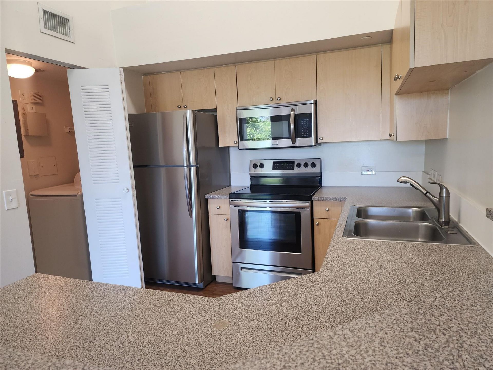 317 Villa Circle, Unit 317, Boynton Beach, FL 33435 Photo