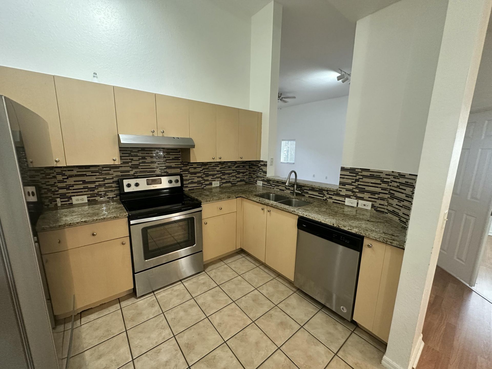 220 Crestwood Circle, Unit 106, Royal Palm Beach, FL 33411 Photo