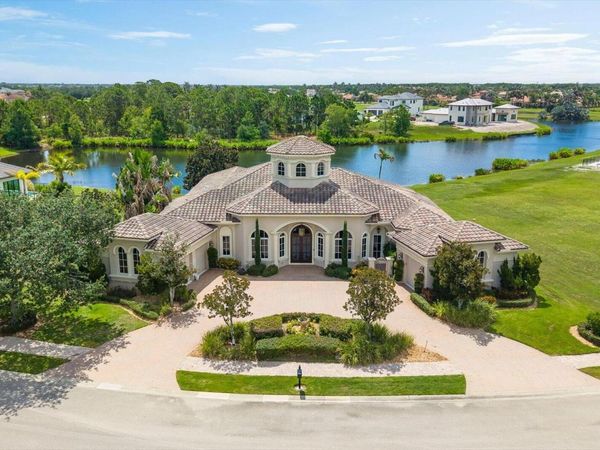 211 SE Bella Strano, Port St. Lucie, FL 34984